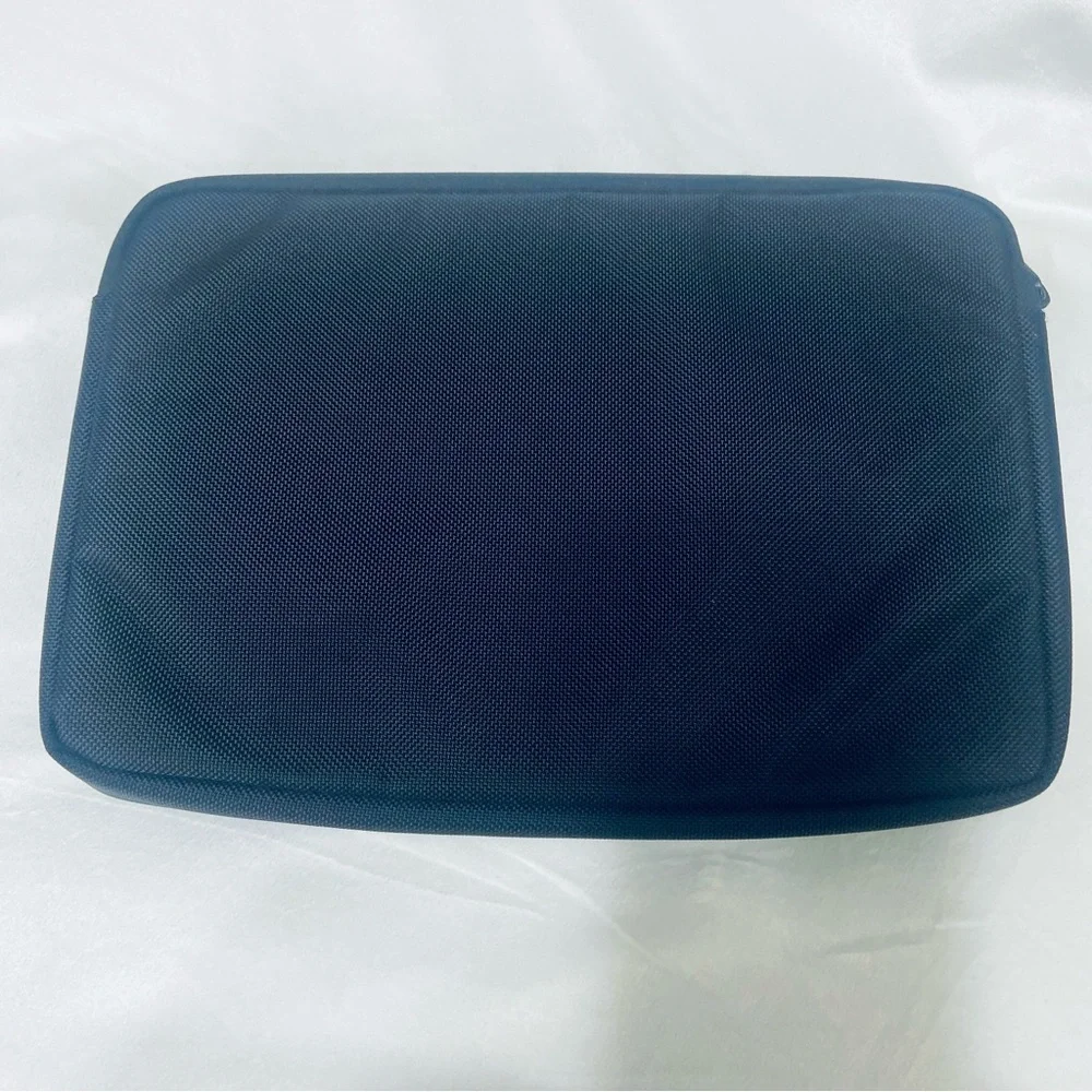 Tumi Black Laptop Bag with Zipper Closure